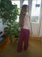 У моей сестры длинные красивые волосы..